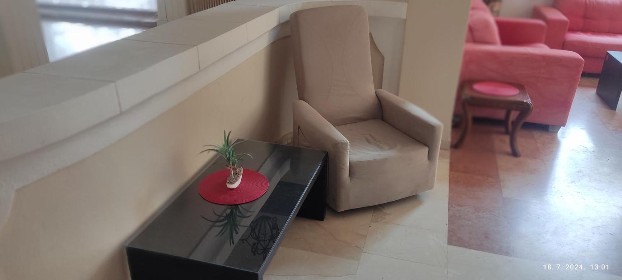 Pantheon Hall Hotel Mesongí Екстериор снимка